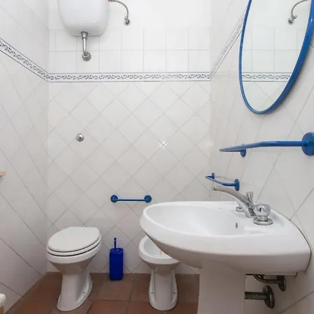 N212 - Numana, Quadrilocale In Centro Con Terrazzo Апартаменты *